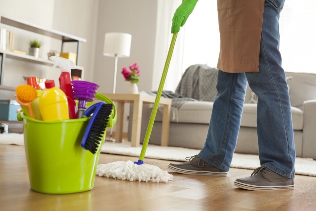 كيفية تنظيف المنزل يوميًا - Easy Life for Cleaning Services